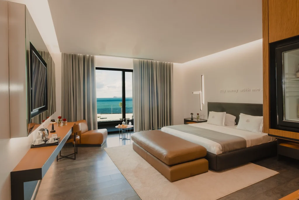 FAMILY JUNIOR SUITE DELUXE
