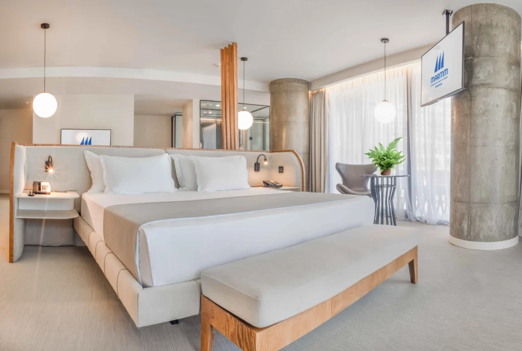 SUITE EXCLUSIVE
